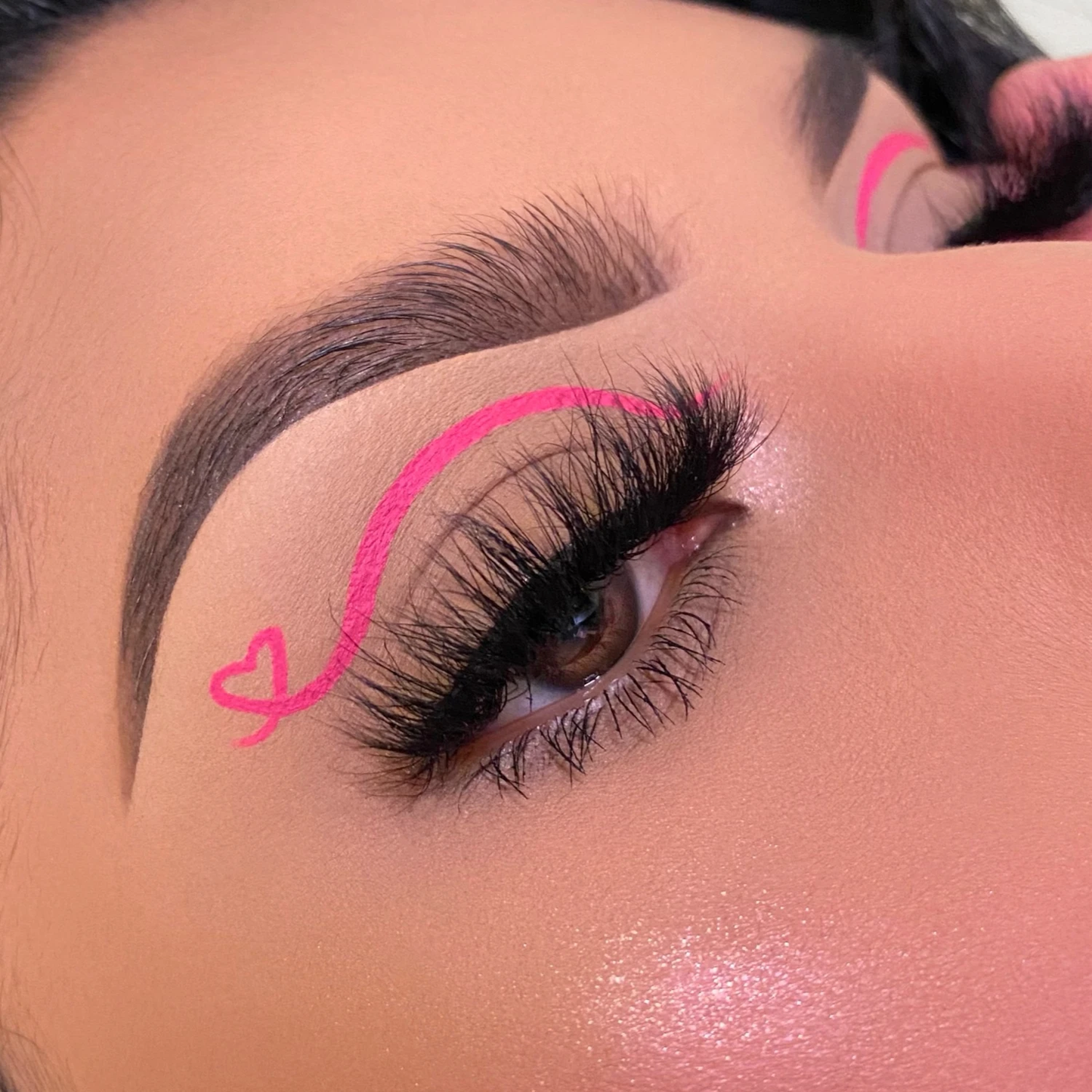 Dare to be Bright Eyeliner
