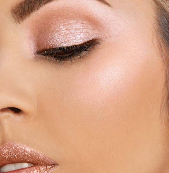 Hypnotic Lights Highlighter Powder