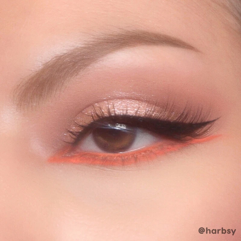 Wild Nothing Eyeshadow Palette